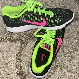 Nike Flex Experience RN 4 Tennis Shoes